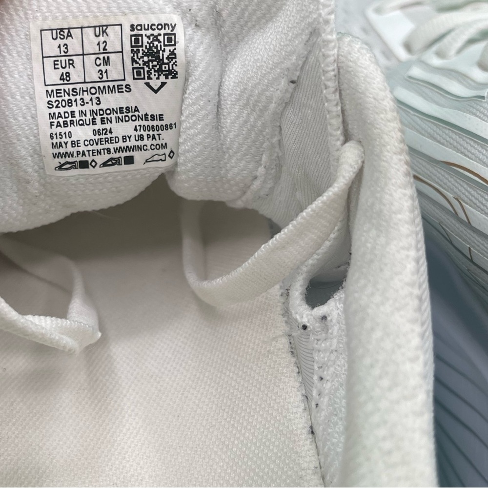 Saucony Mens White Athletic Shoes - Picture 4 of 9